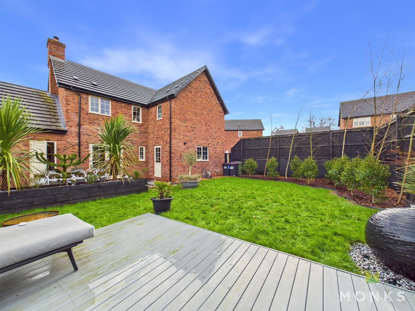 8 Bowyer Grange, Gobowen, SY11 3FQ For Sale